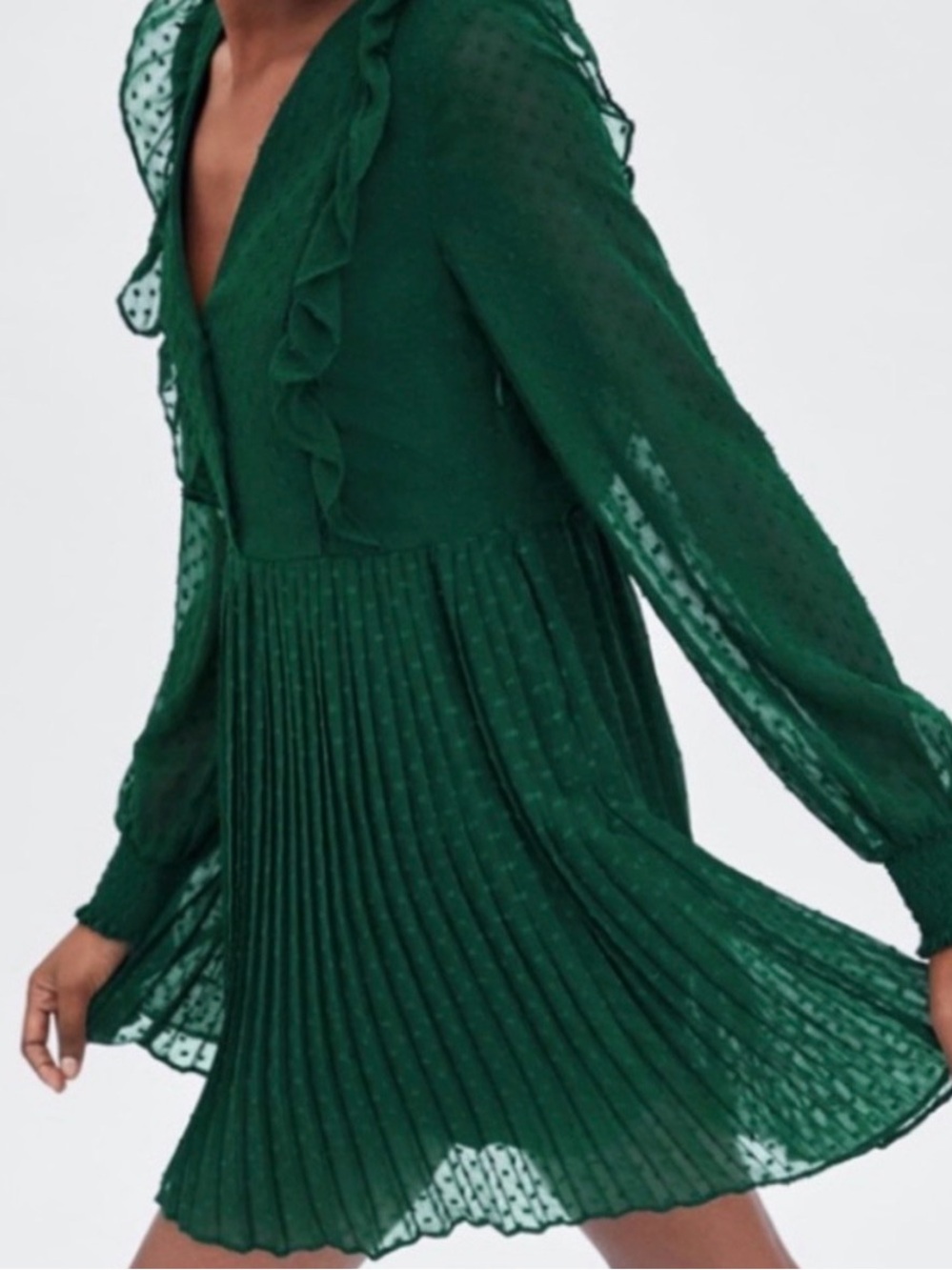 Zara Green Pleated V-Neck Long Sleeve Jumpsuit Size Medium